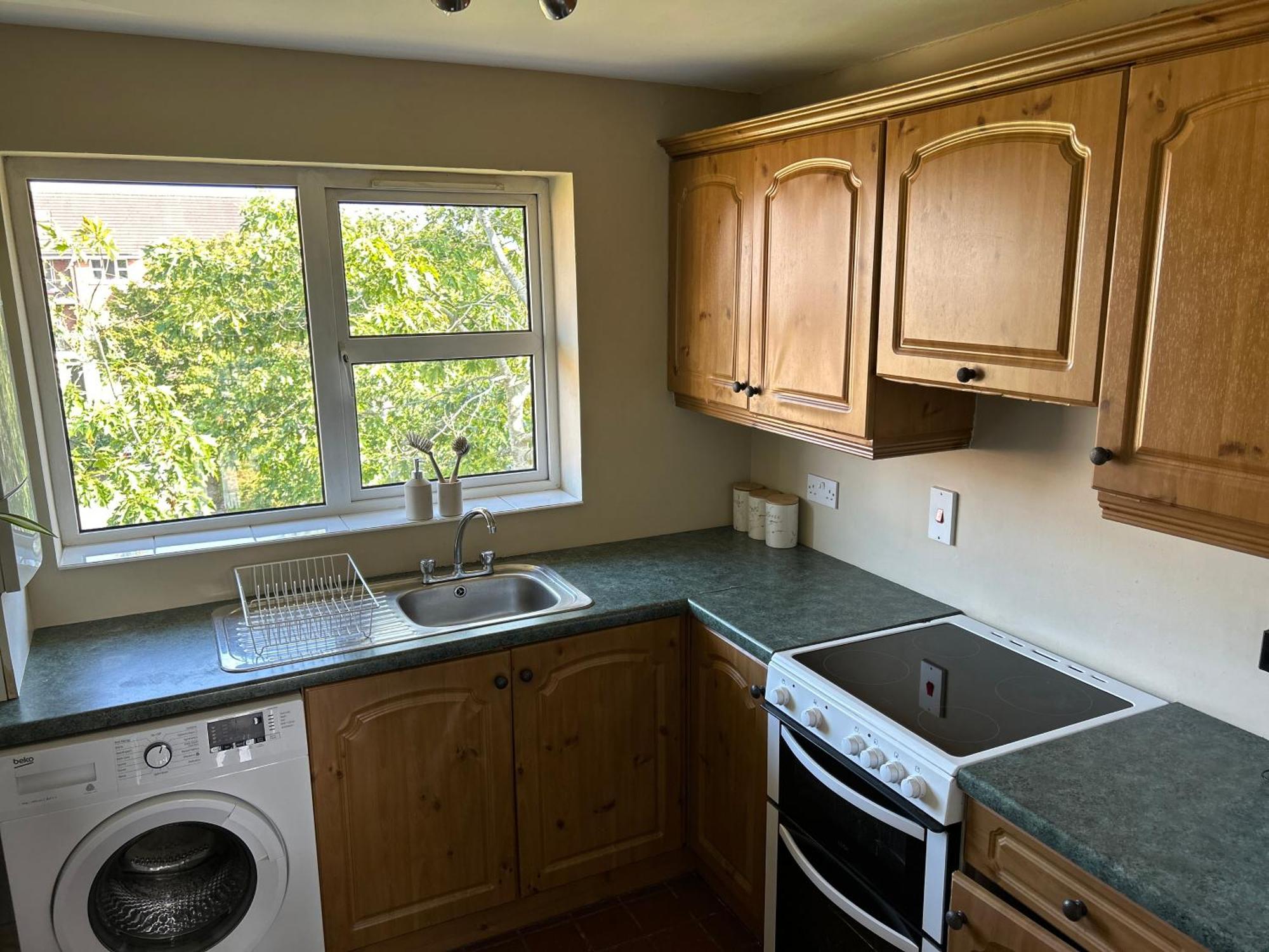 Belfast - Relax & Unwind In Our Skyline Retreat - 3 Bedroom Apartment With Parking Exterior foto